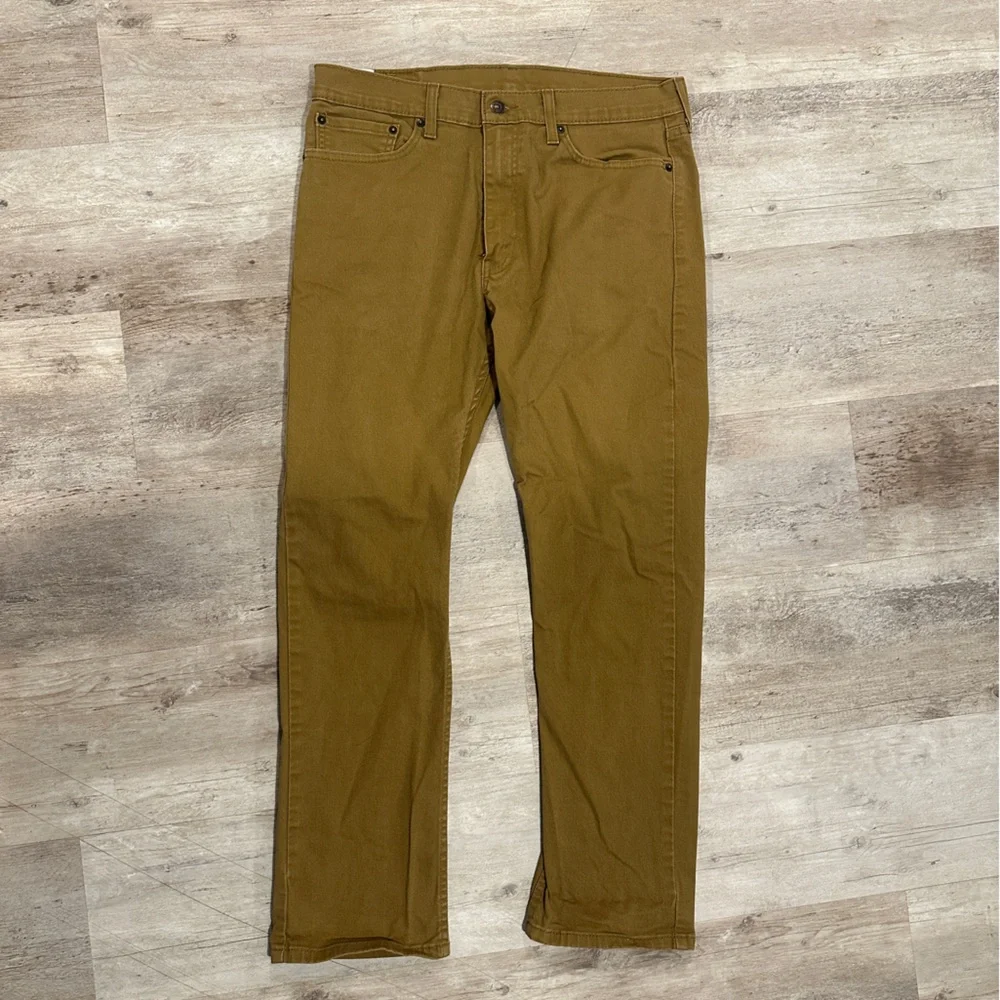 Levi's Men's Chinos in Brown